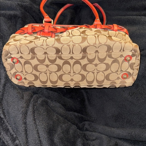 Coach Vintage Authentic Orange Beige shoulder Bag - Picture 8 of 16